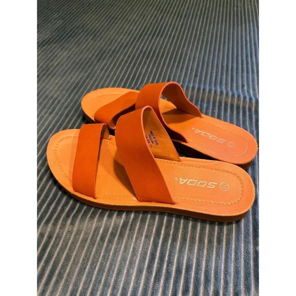 Soda Women’s Tan Sandals Size 7.5